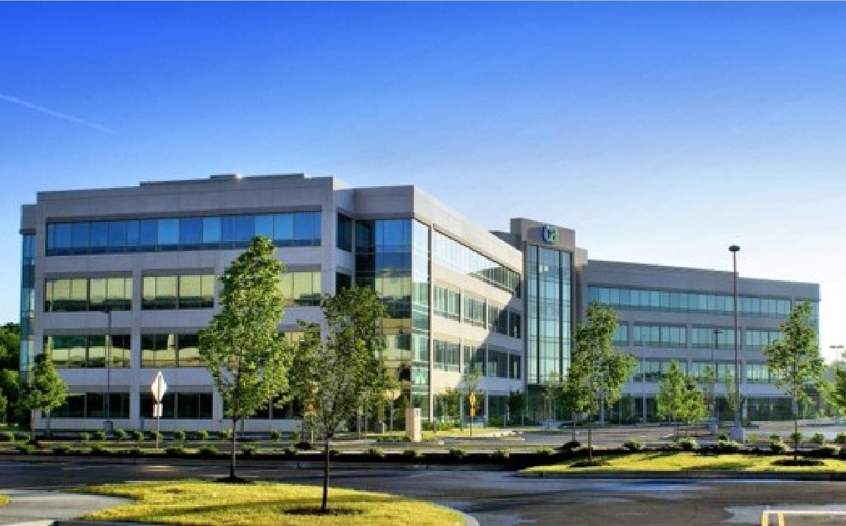 200 Princeton South 1