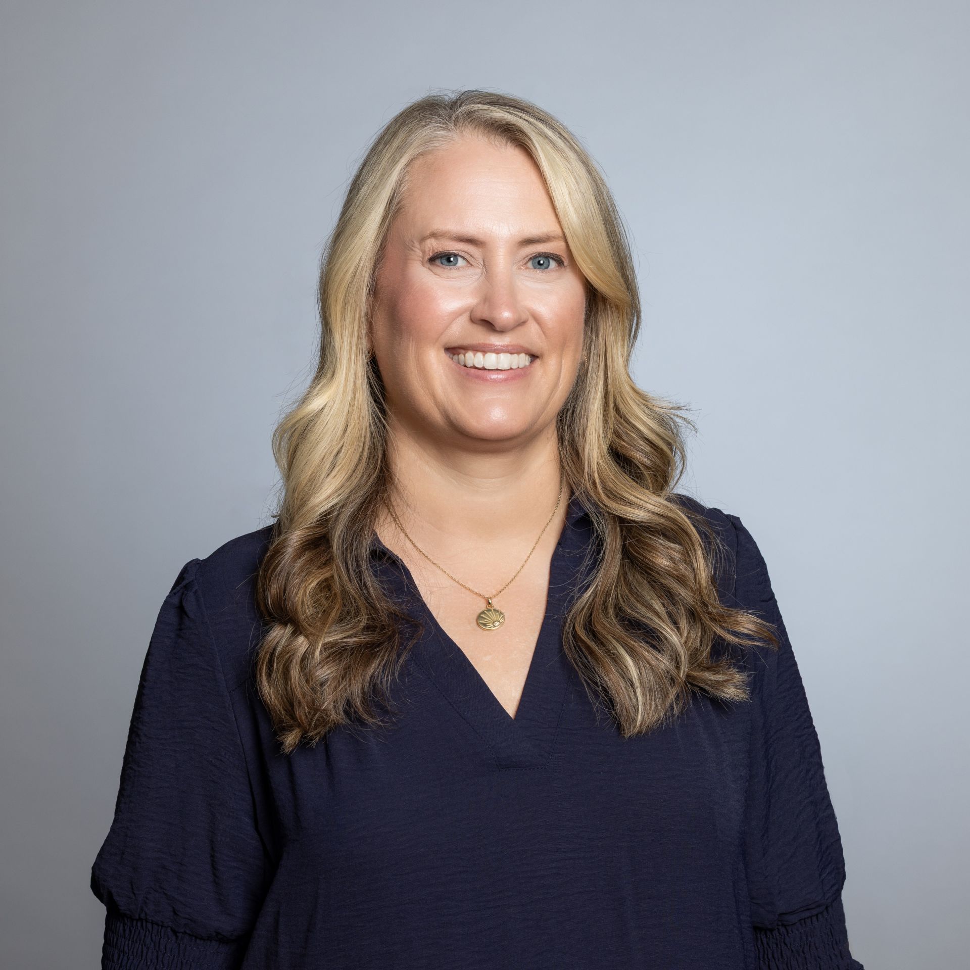 Welcome Senior Project Coordinator, Lindsey Mahler!